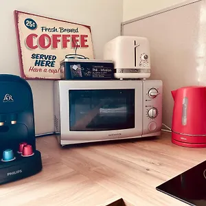 Cocon Urbain - Avec Parking Prive Gratuit Appartement